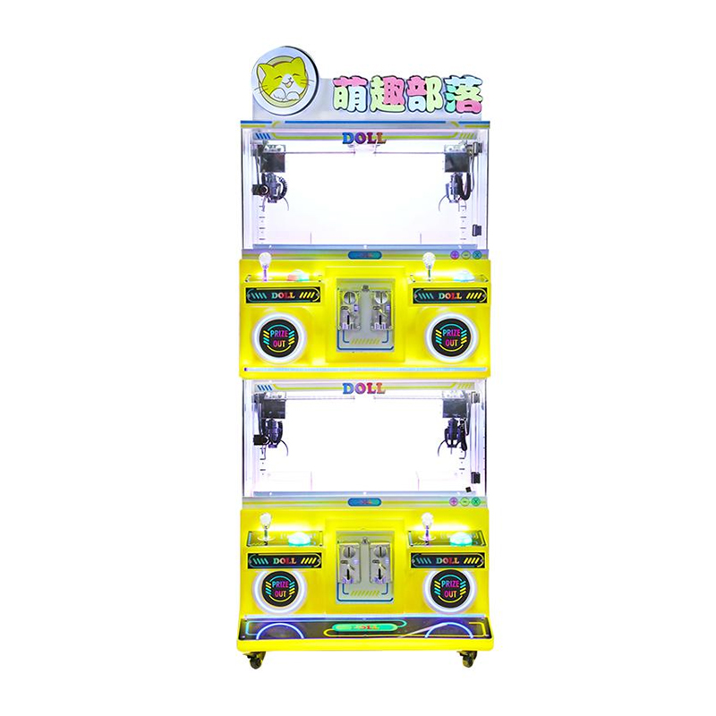Four-person mini claw machine